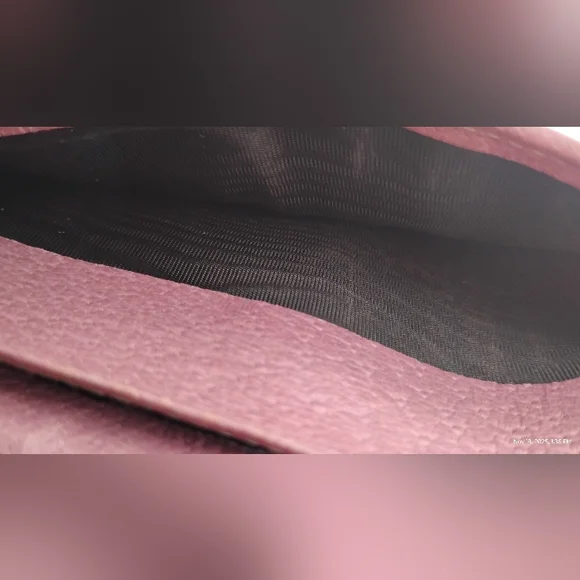 Gucci Brown and Burgundy Wallet With Callouts In Description 7.5"L×4"H - Picture 10 of 11